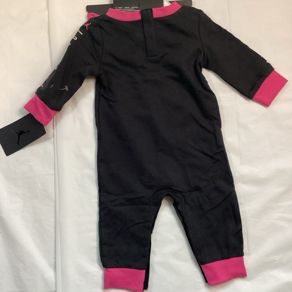 Jordan Kids Black and Pink Footie with Headband - Picture 4 of 4